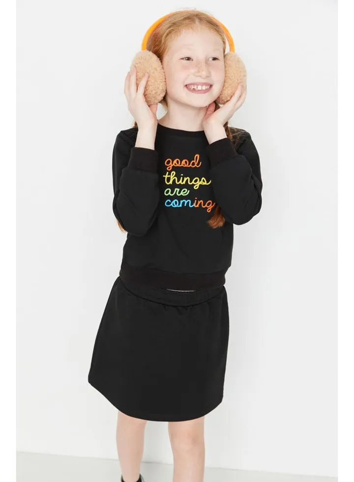 Two-Piece Set - Black - Regular