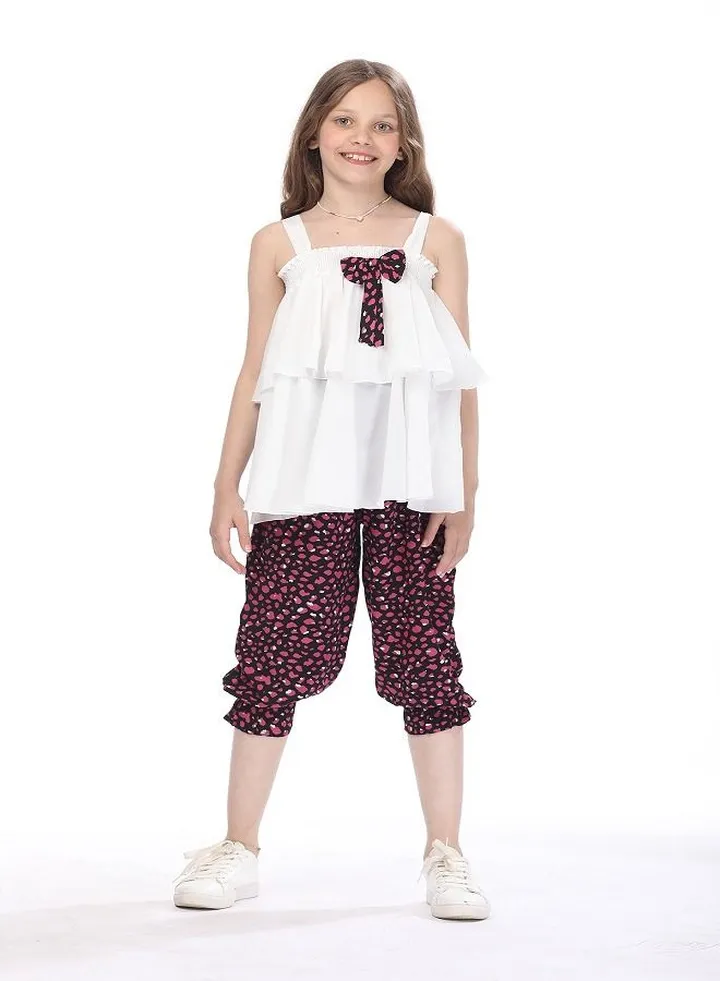 sleeveless white Tshirt with Black and Fuchsia bermuda for girls