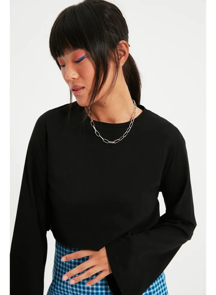 Woman T-Shirt Black