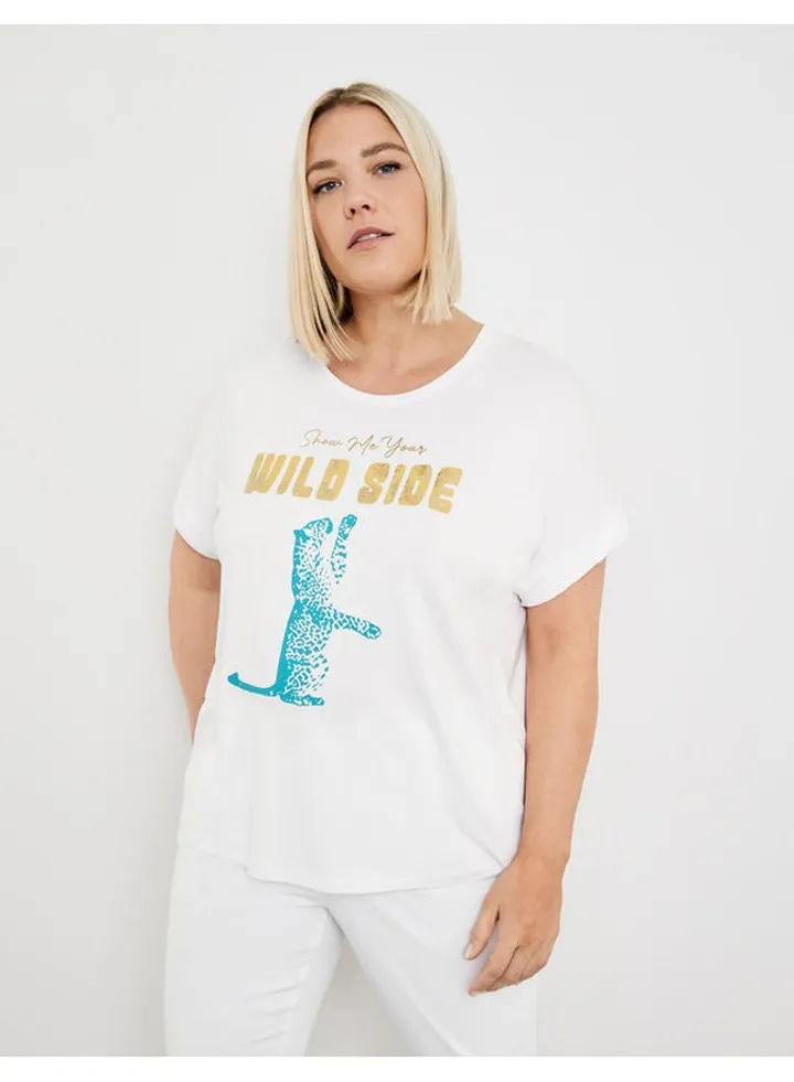 T-shirt with an animal print