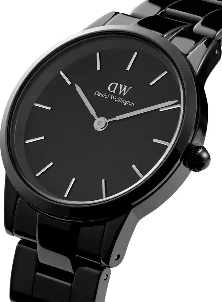 6.5mm Ultra Thin Watches for Women Waterproof Black Stainless Steel Ladies Watch Casual Women Watches Big Face Female Wristwatches,Japanese Quartz Lady Watches,Gifts for Women 32mm