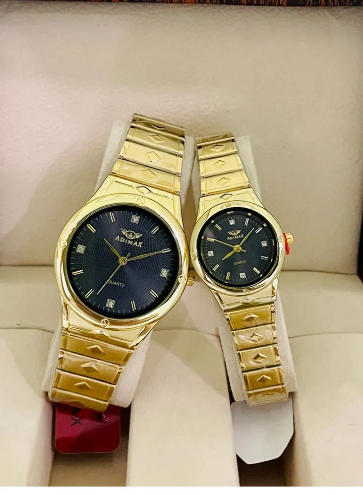couple watches 2 pcs for men and women gold plate pawnable waterproof guarantee 100% with beautiful box