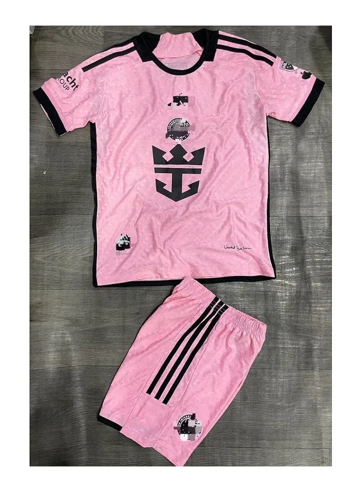 Imported boys' soccer set, high quality T-shirt and shorts, pink
