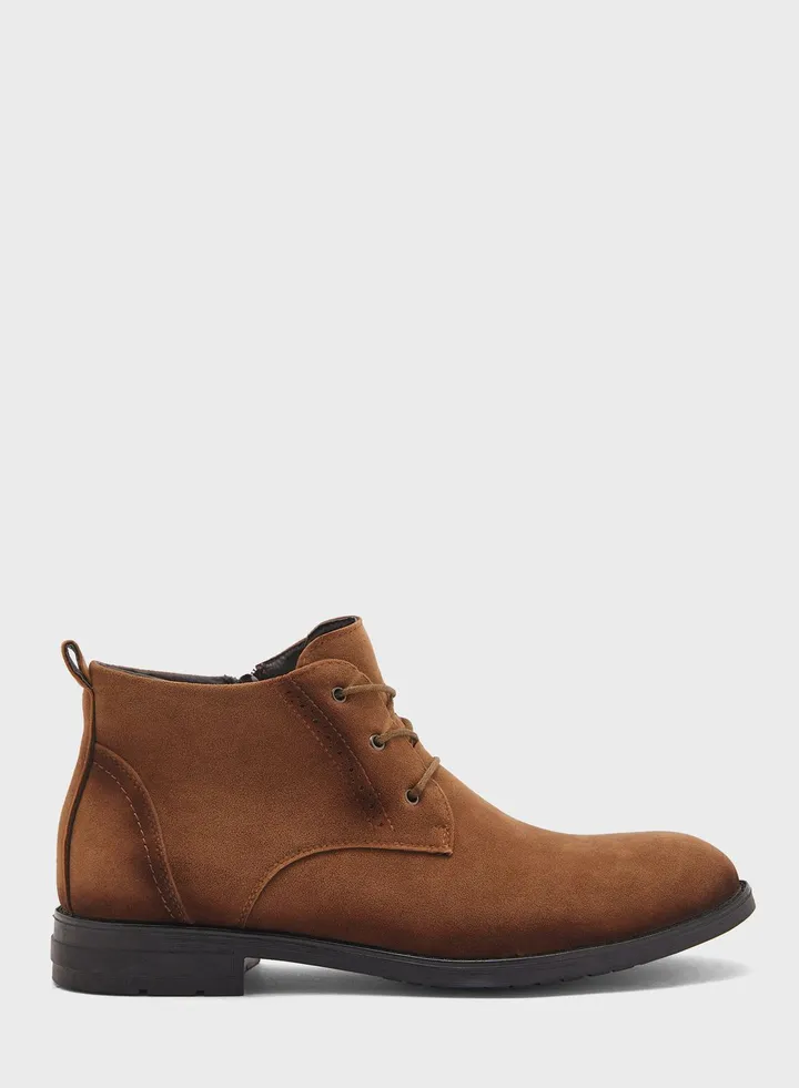 Casual Welted Chukka Boots Brown