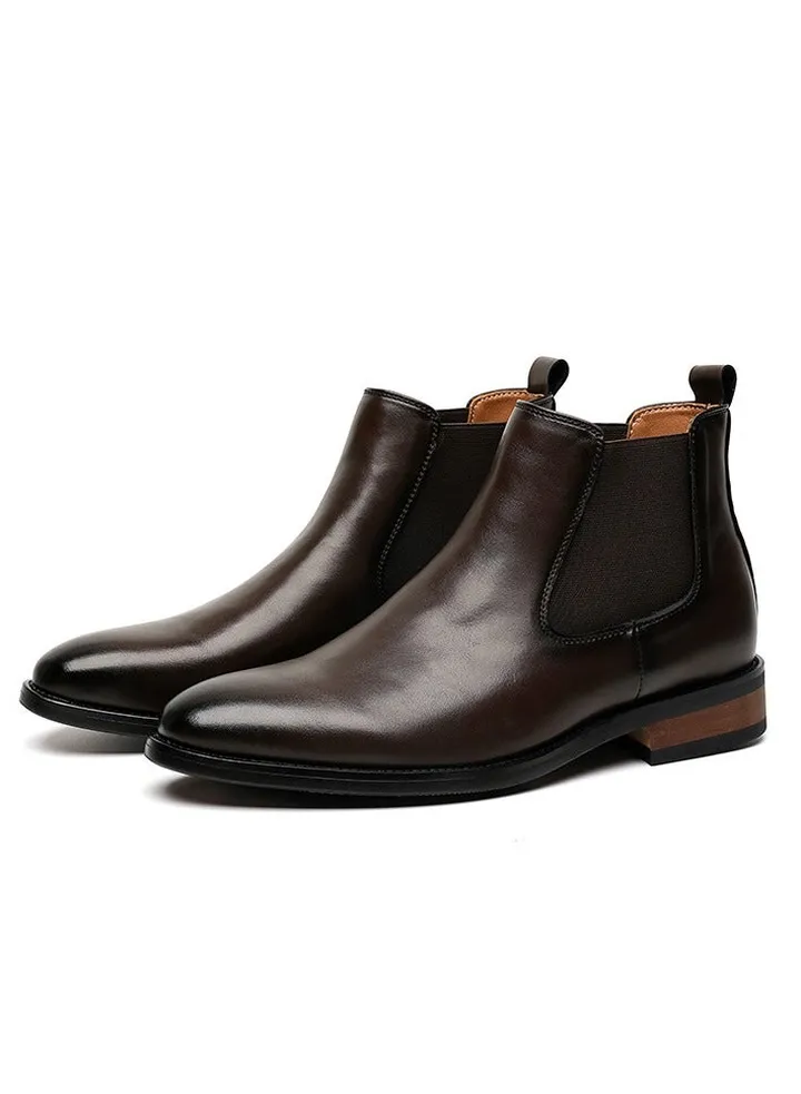 High End Pointed Leather Boots