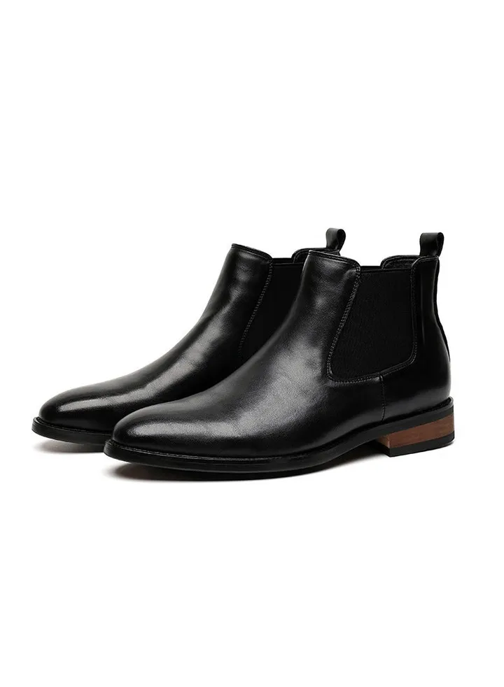 High End Pointed Leather Boots