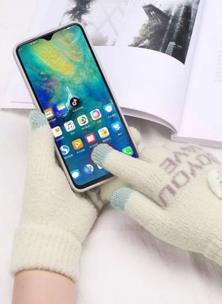 Women girly strawberry mobile screen touch fingers winter wool gloves