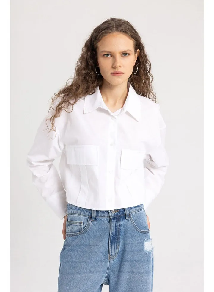 Woman Cropped Fit Shirt Neck Woven Long Sleeve Shirt