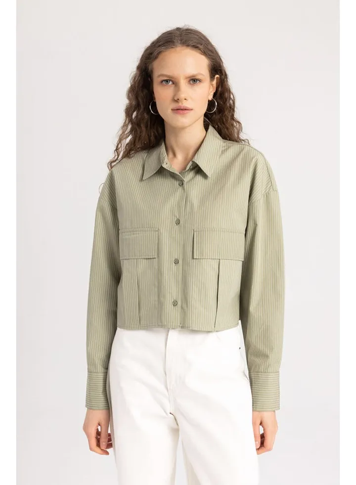 Woman Cropped Fit Shirt Neck Woven Long Sleeve Shirt