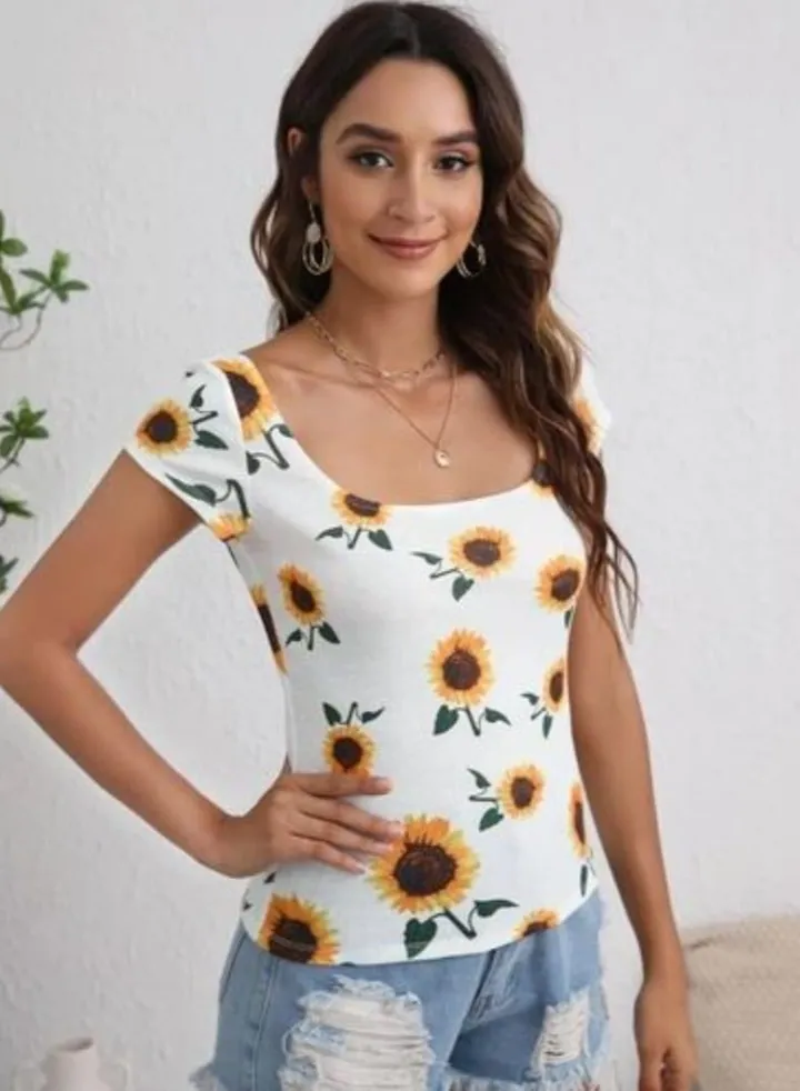 Sunflower Print Fitted Tee