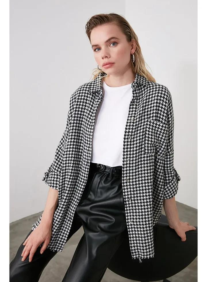 Shirt - Black - Regular fit