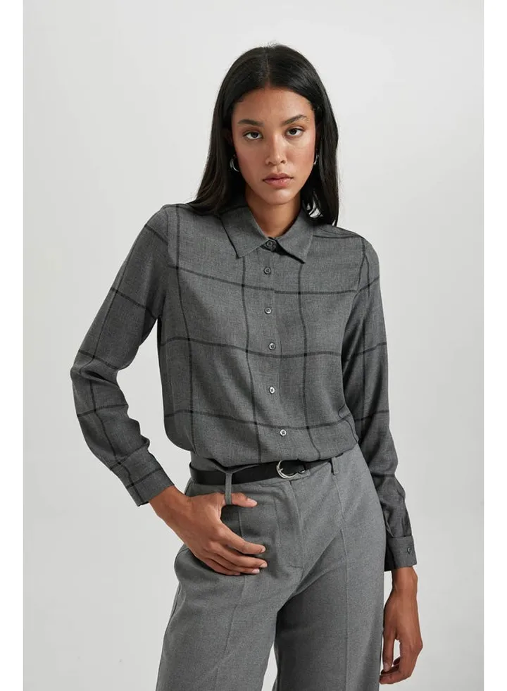 Woman Regular Fit Woven Long Sleeve Shirt