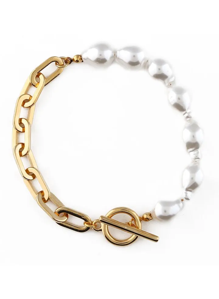 Pearl Asymetric Bracelet
