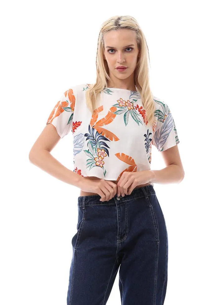 White Cropped Blouse With Crew Neck