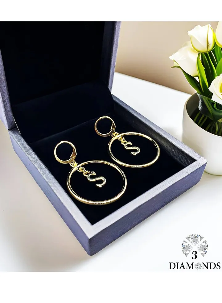 Earrings With The Letter S, Gold Plated Without Lobes - High Quality