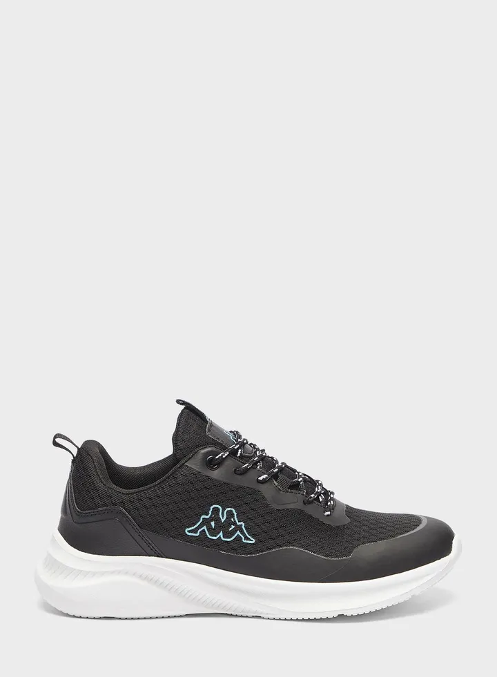 Women's Sports Shoes