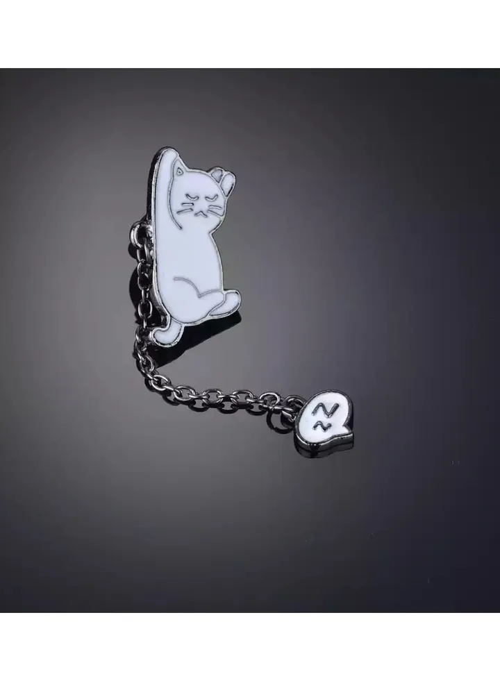 Cat Brooch