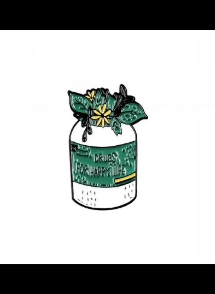 Druges Bottle Design Brooch