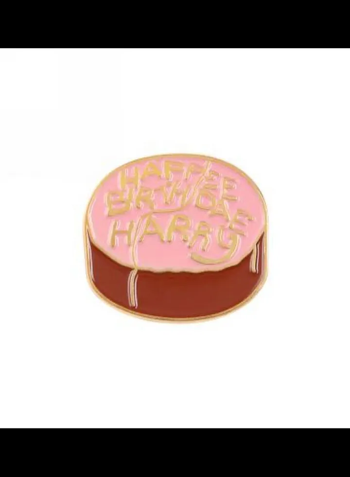 Burger Design Brooch
