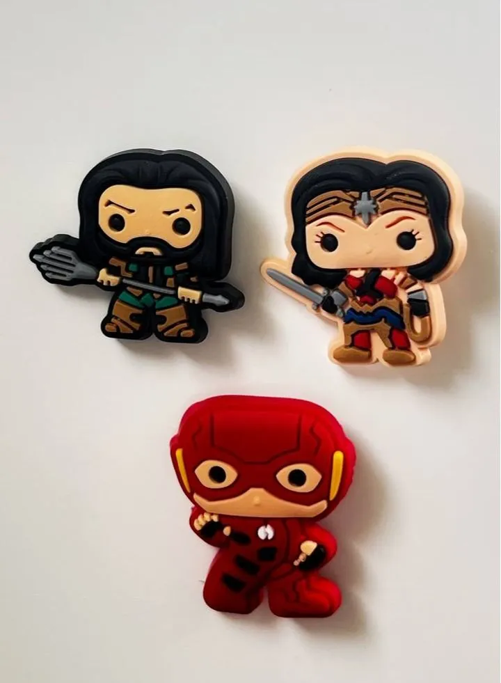 3 Pieces Heros Cartoons Design Brooch