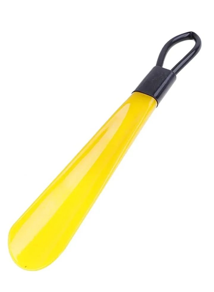 Shoe Horn With Handle Hanging Loop Durable Plastic Horn for Both Men and Women Travel-Friendly Horn Long Lasting and Comfortable Daily Needs (Yellow)