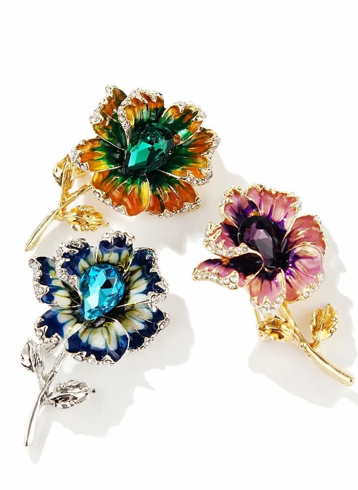Flower Brooch Pin for Women, 3Pieces Fashion Plant Accessory with Rhinestone Crystal Wedding Party Gifts