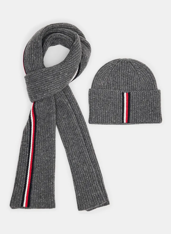 1985 Downtown Scarf & Beanie Holiday Set