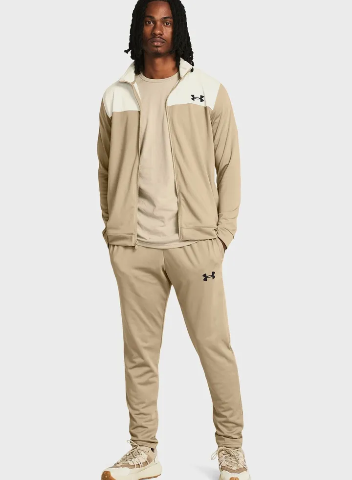 Emea Tracksuit Novelty Set