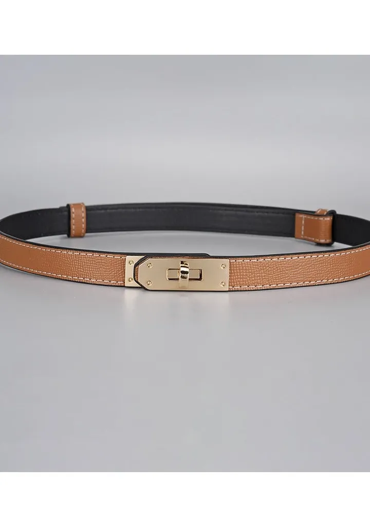 Wear a stylish buckle belt