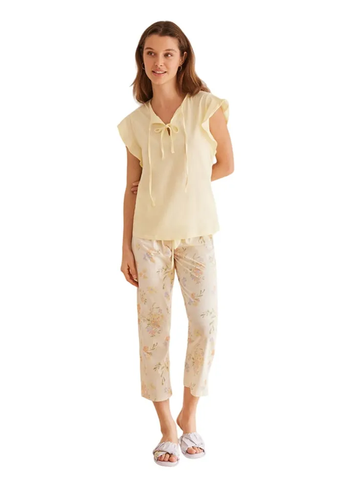 Cotton pajamas with yellow flowers