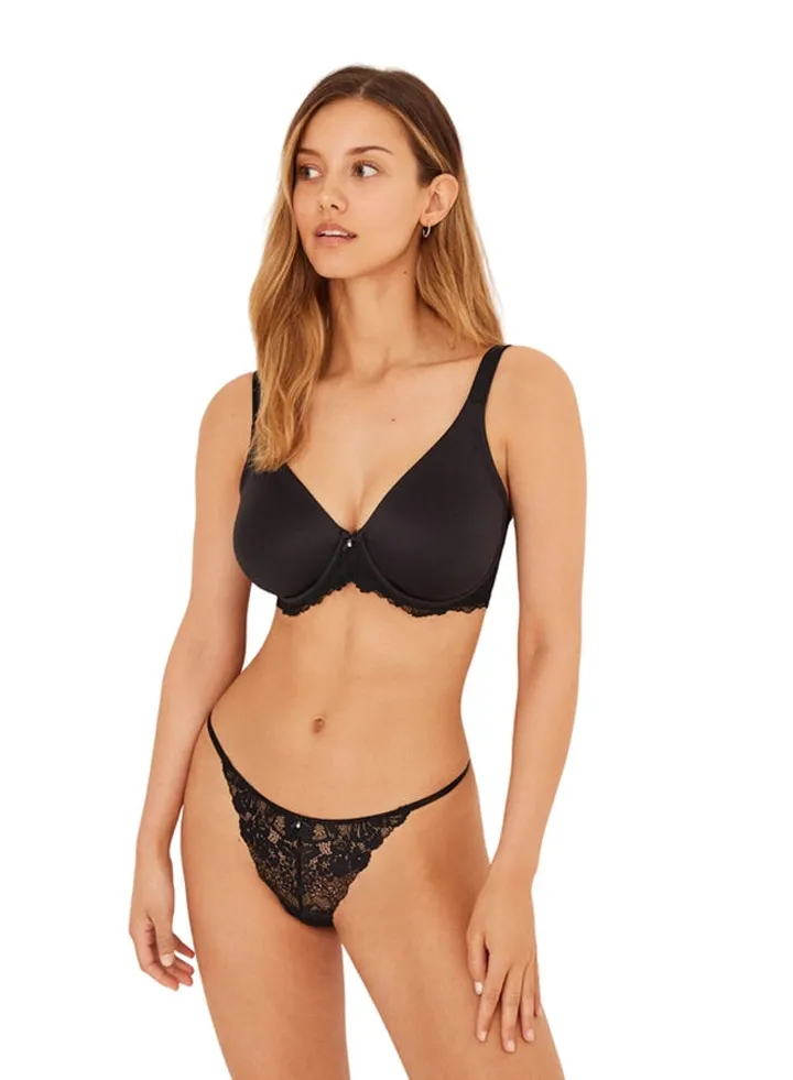 REAL lace reducing bra