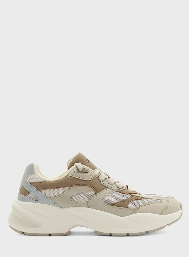 Mayana Low Top Sneakers