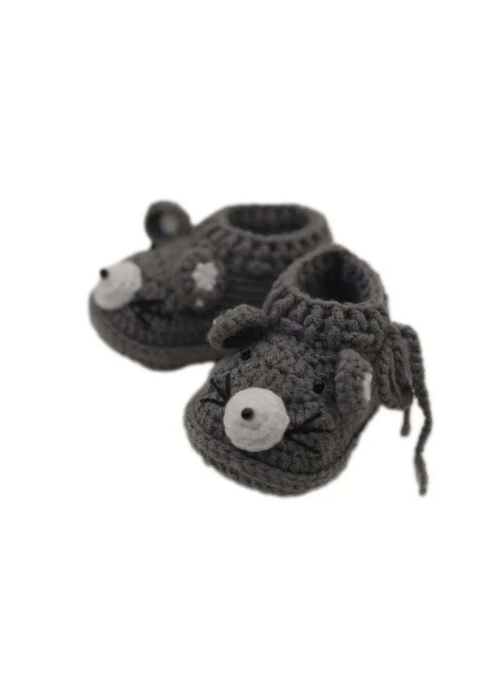 Chinese Handmade Knitted Baby Shoes