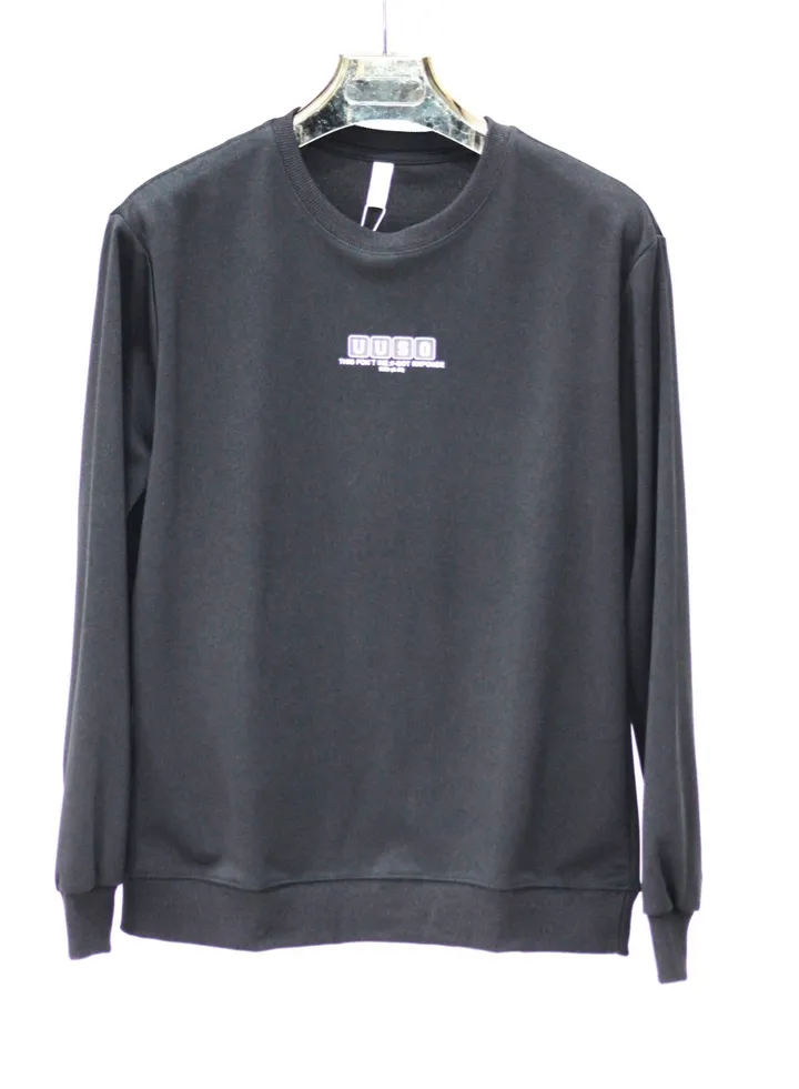 Luxury men's winter T-shirt, model 2023
