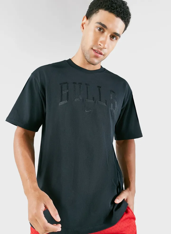 Chicago Bulls Essential T-Shirt