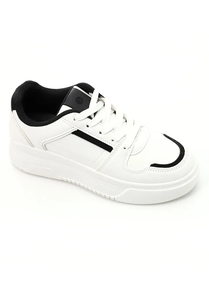 Round Toecap White with Black Details Lace Up Sneakers