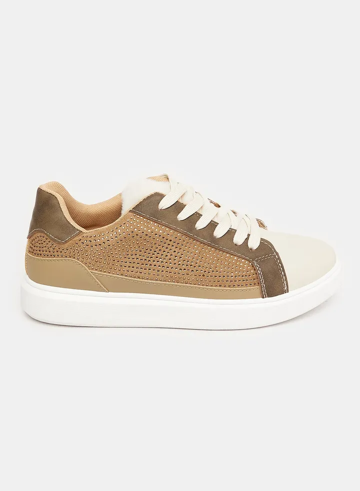 Fur Tongue Studded Lace Closure Sneakers