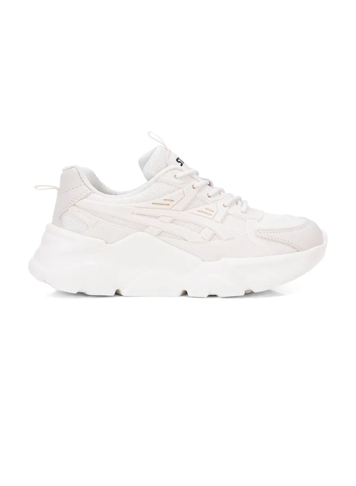 VibrantWalk Women Sneakers
