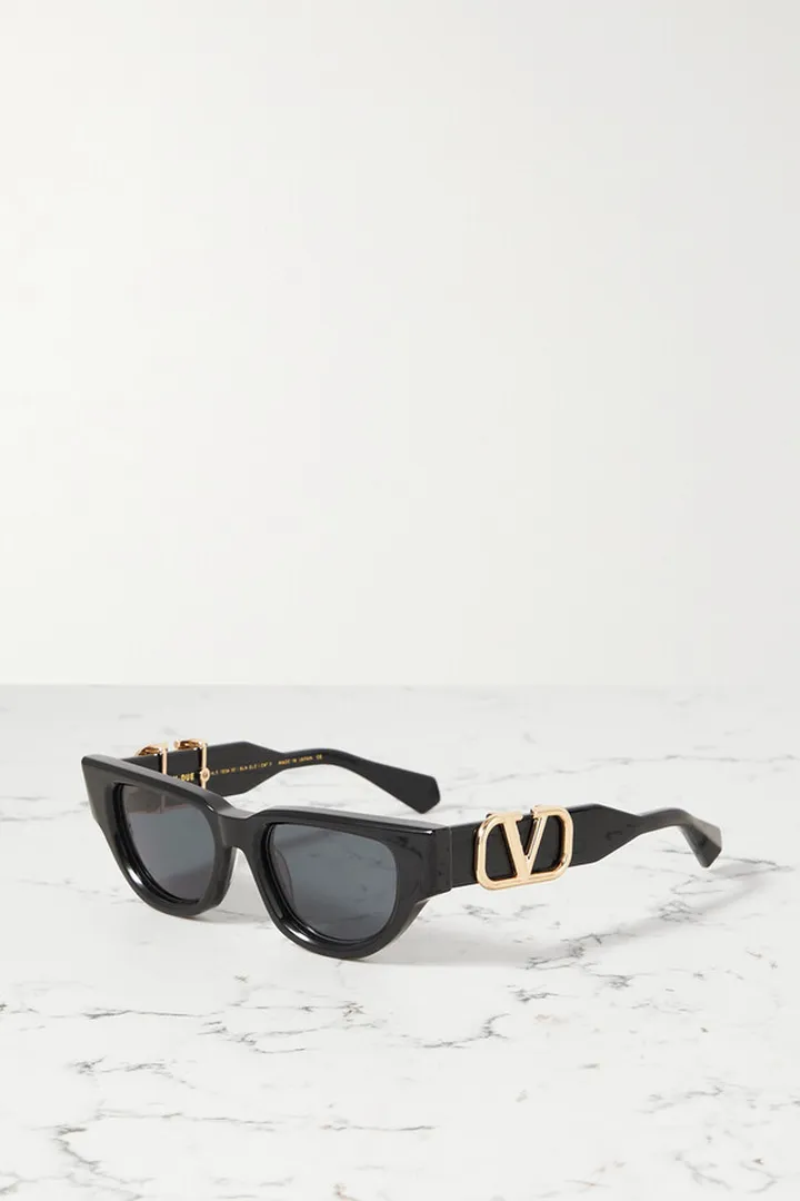 Valentino Garavani - Cat-eye Acetate Sunglasses - Black