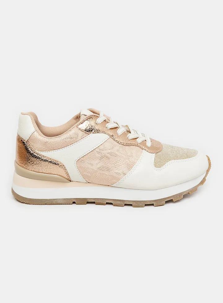 Low Top Sneaker