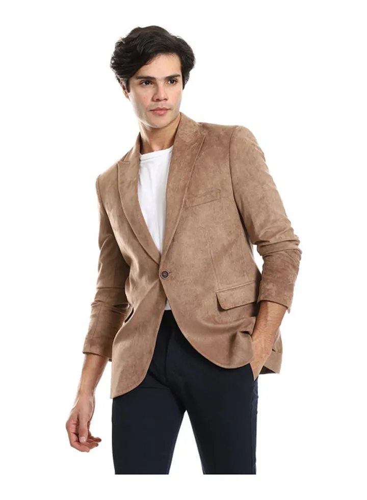 Single Breasted One Button Peak Lapel