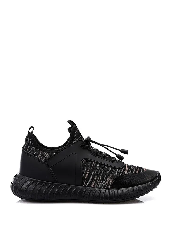 Women's multicolor fashion sneakers