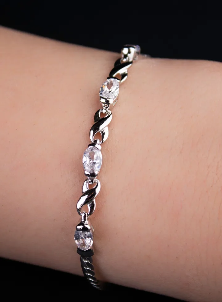 Sterling Silver Infinity Interlocking-Link Bracelet