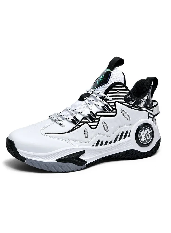 New Basketball Low Top Shoe