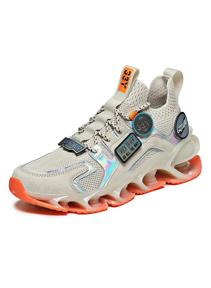 New High Top Comfortable and Breathable Basketball Shoe