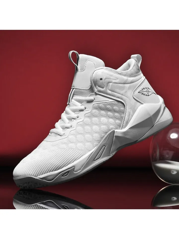 New Breathable and Anti Slip Sports Shoes