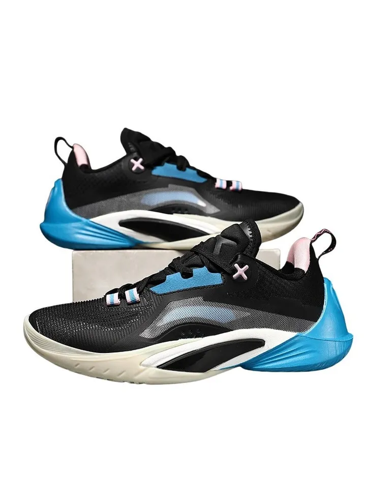 New Breathable and Anti Slip Sports Shoes