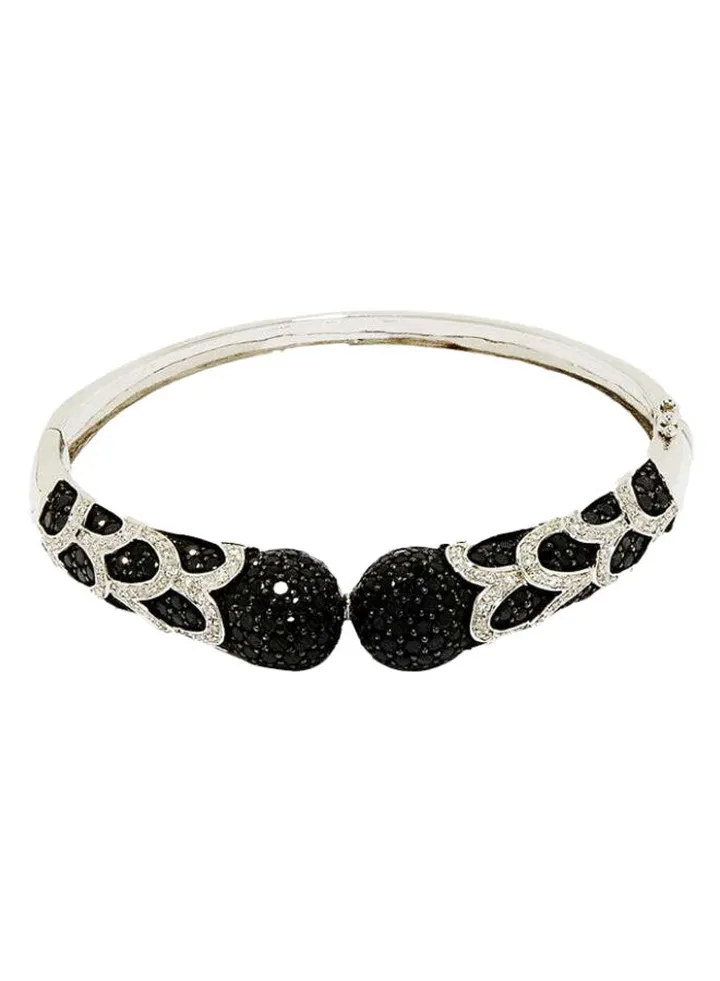 18K White Gold Diamond Bangle