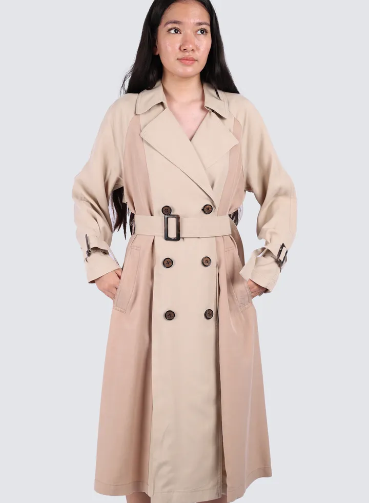 Women's Double Tone Belted Coat in Stocking Beige