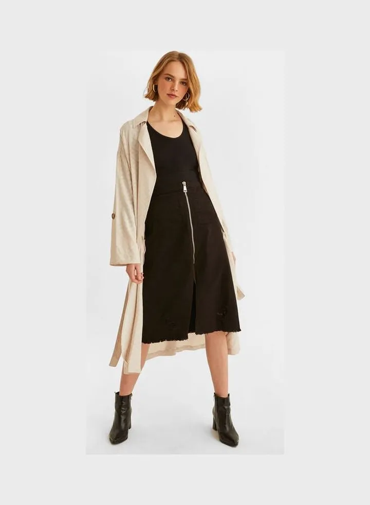 Slit Skirt With Zipper Detail Black